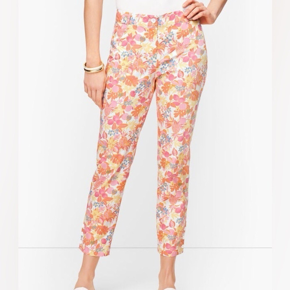 Talbots Perfect Crop Pants in Fruit & Flowers Print Women’s 10 Petite - Picture 2 of 12